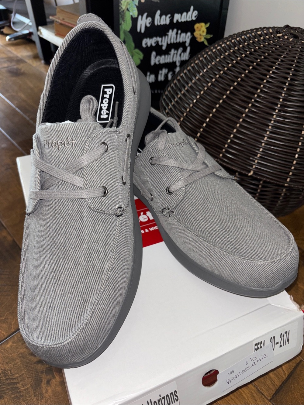 Propet Men’s Casual Gray Canvas Lace-Up Shoe Sz 15W NEW IN BOX